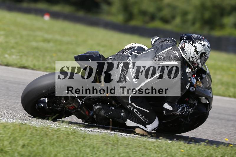 /53 16.09.2025 Track Day Domi Aegerter ADR/Gruppe rot/17